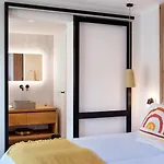 Design With Private Pool Villa